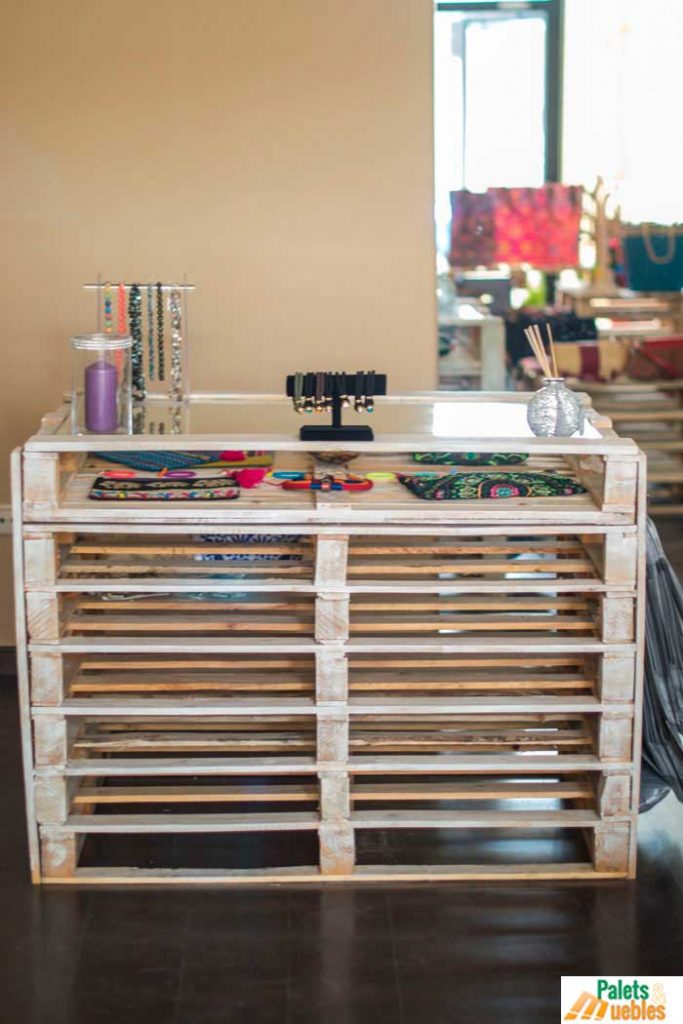 decoracion-mostrador expositor,muebles con palets