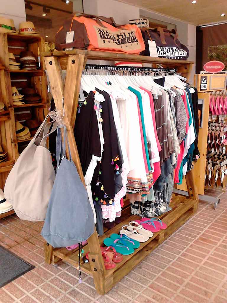 Burro perchero para ropa con palets reciclados Plegable - PALETS Y MUEBLES